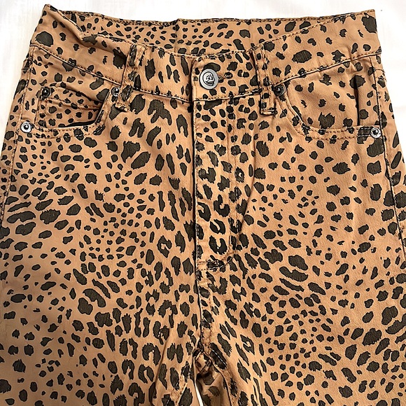 CHEAP MONDAY Second Skin High Rise Leopard Print Skinny Jeans // Size 25Wx32L - Picture 4 of 7